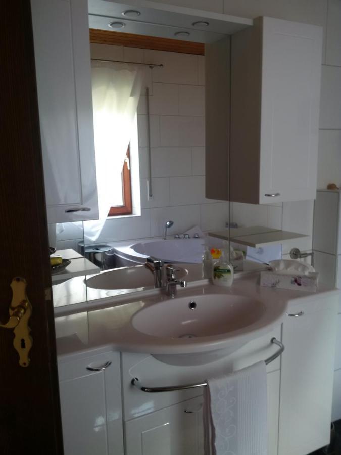 Ferienwohnung Haus Bergrose Busenborn Exterior foto